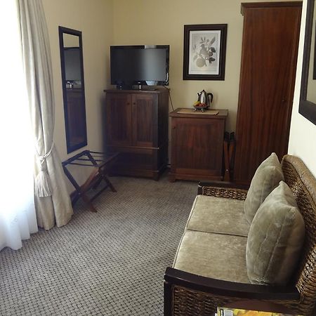 Hotel Harrisons House à Langebaan Extérieur photo