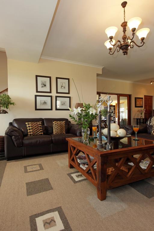 Hotel Harrisons House à Langebaan Extérieur photo