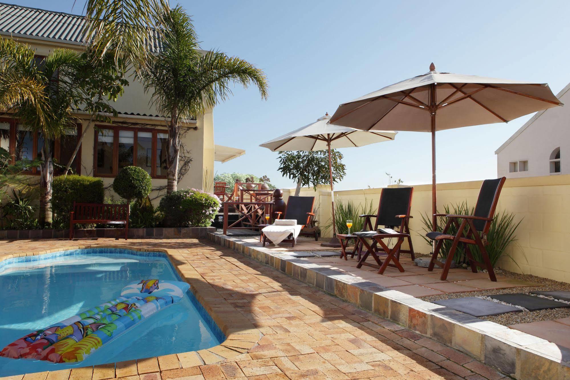 Hotel Harrisons House à Langebaan Extérieur photo